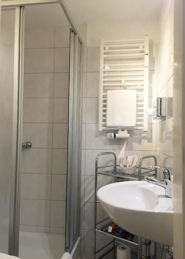 Haus Am Zoo Apartments Verschiedene Adressen Düsseldorf